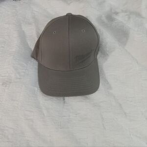 Milwaukee flex fit original hat Sz L/XL